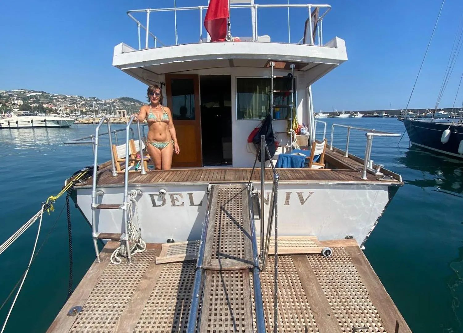 Botel Delphin 4 Odysea It Hotel Sanremo Italy